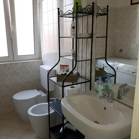 Bed & Breakfast Baroni 4*